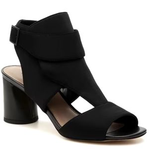 Donald J. Pliner Black Open Toe Sandals